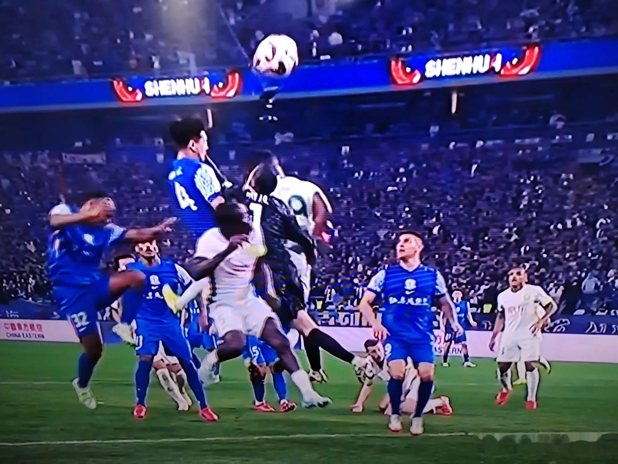 包含北京队遭上海逆转，遗憾失利，引发热议的词条