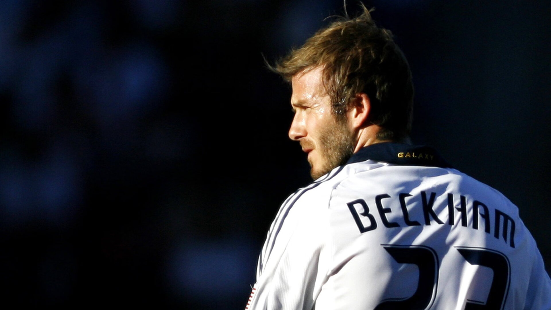 布伦森单核导演逆袭大戏！爵士末节窒息防守绞杀深圳，争冠战露出獠牙