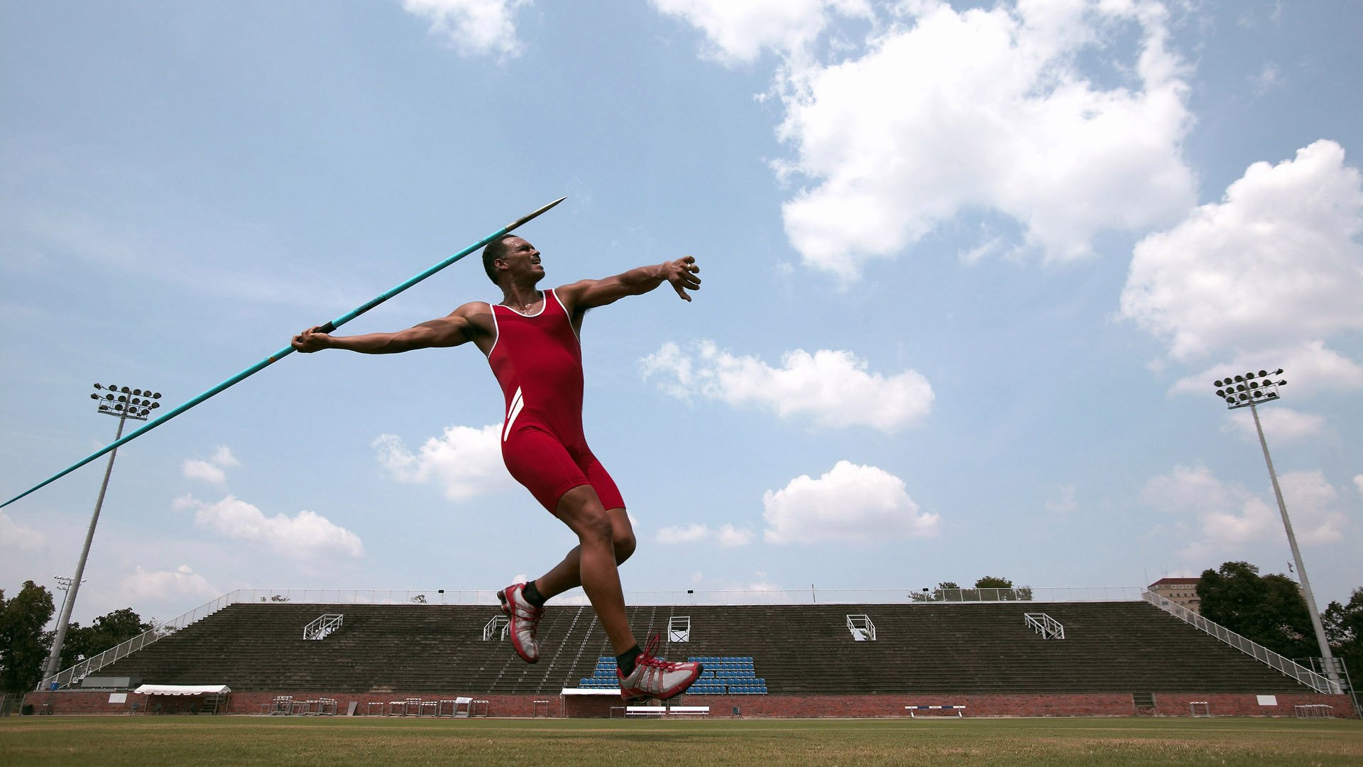 贝林厄姆闪耀时，被苏格兰带走的中国心，足球全球化下的文化迁徙与身份重构